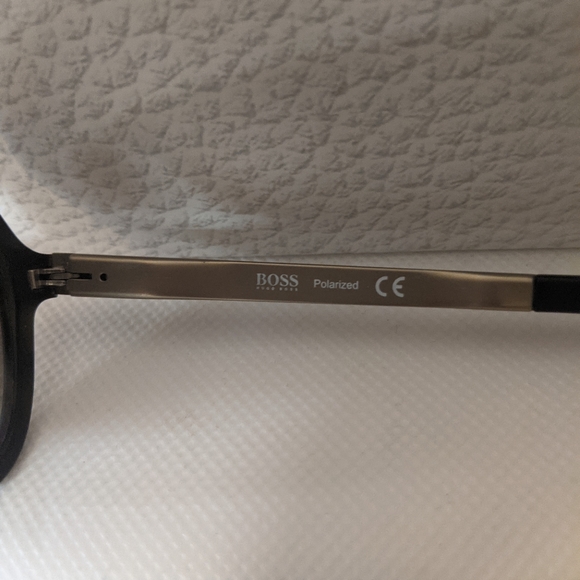 COPY - Hugo Boss sunglasses polarized - Picture 3 of 4